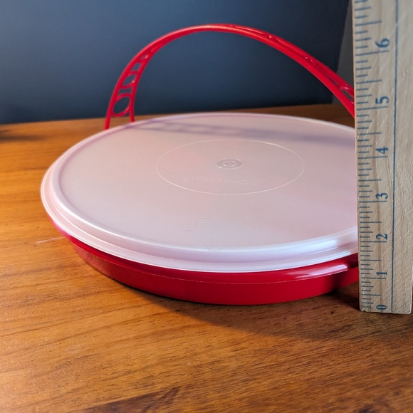 Vintage Red Tupperware Divided Veggie Serving Container With Lid and handle - Picture 12 of 14